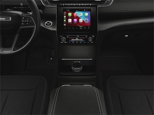 new 2025 Jeep Grand Cherokee car, priced at $37,420