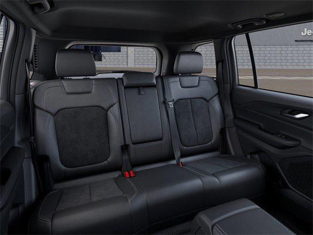 new 2025 Jeep Grand Cherokee car, priced at $37,458