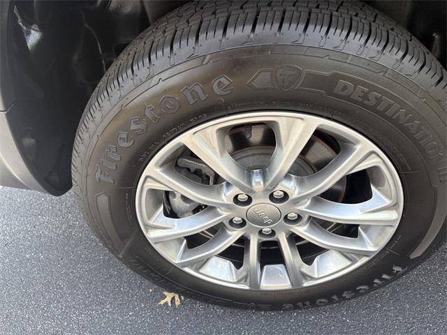 used 2022 Jeep Cherokee car, priced at $21,491