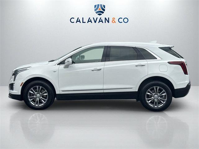 used 2022 Cadillac XT5 car, priced at $28,591