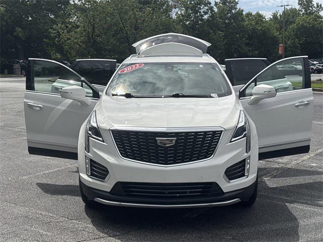 used 2022 Cadillac XT5 car, priced at $28,591