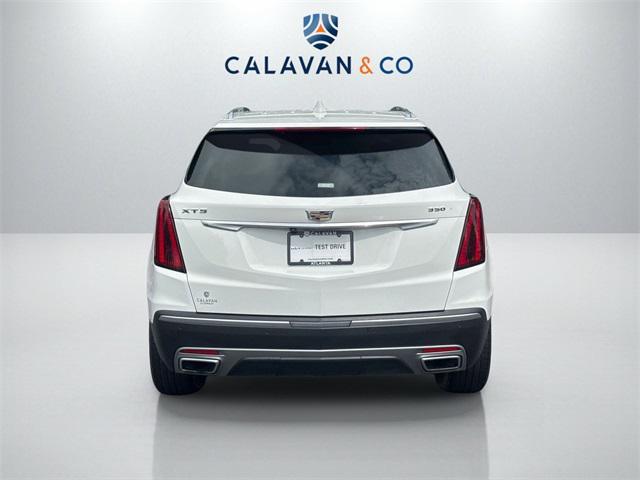 used 2022 Cadillac XT5 car, priced at $28,591