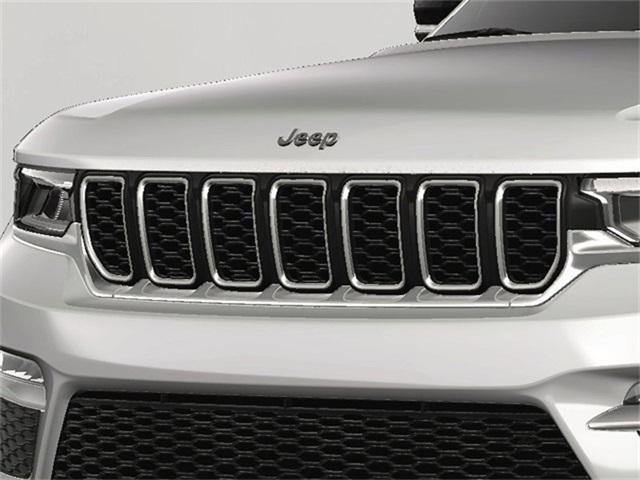 new 2025 Jeep Grand Cherokee car, priced at $39,200