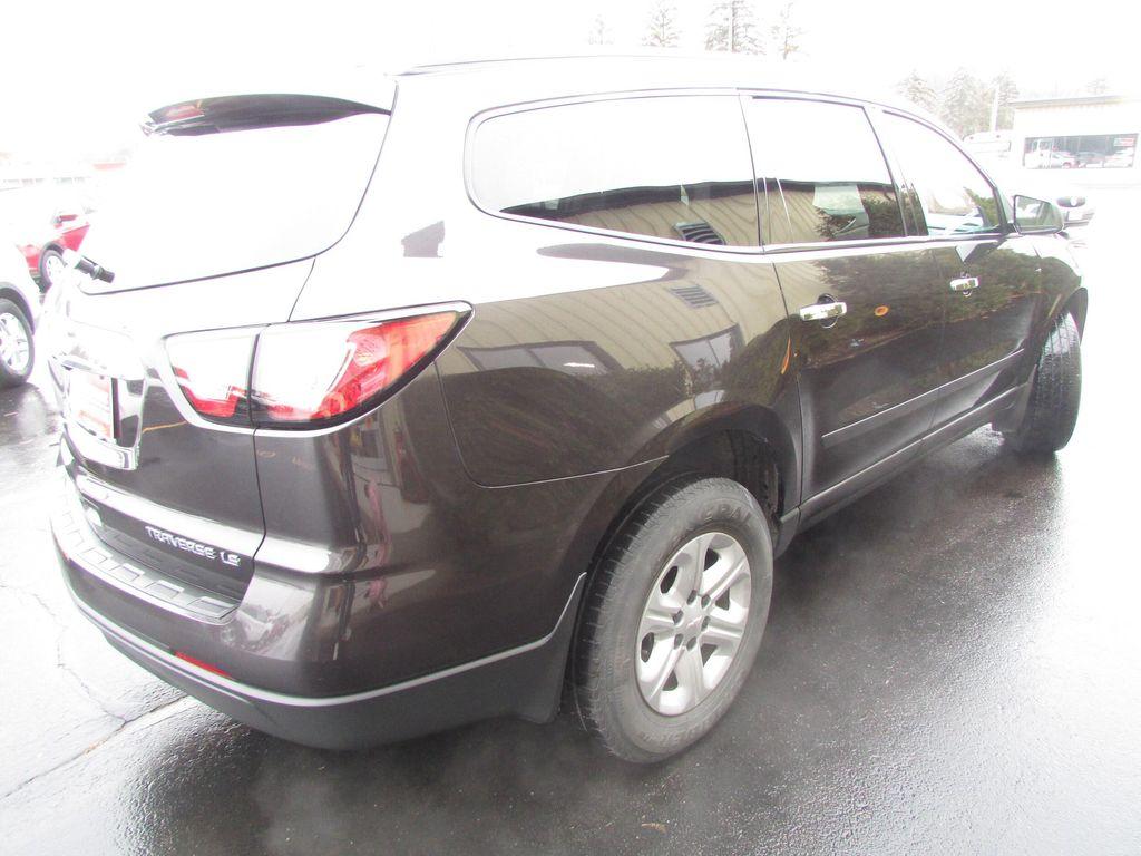used 2015 Chevrolet Traverse car, priced at $7,499