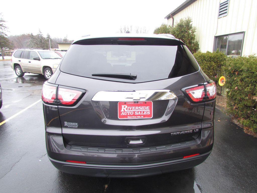 used 2015 Chevrolet Traverse car, priced at $7,499