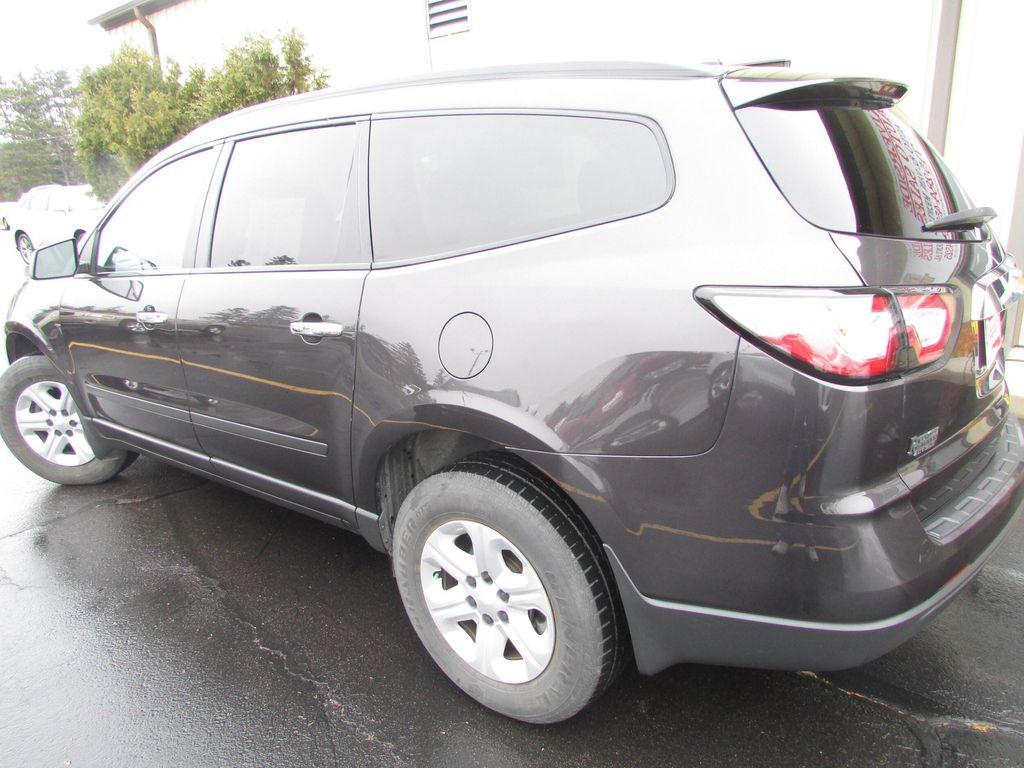 used 2015 Chevrolet Traverse car, priced at $7,499