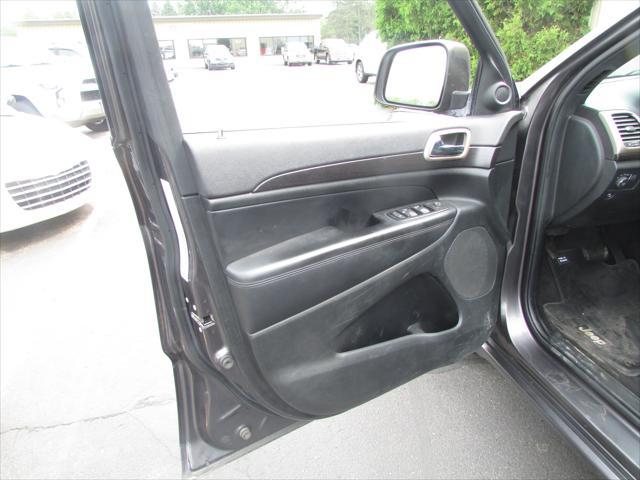 used 2014 Jeep Grand Cherokee car, priced at $7,999
