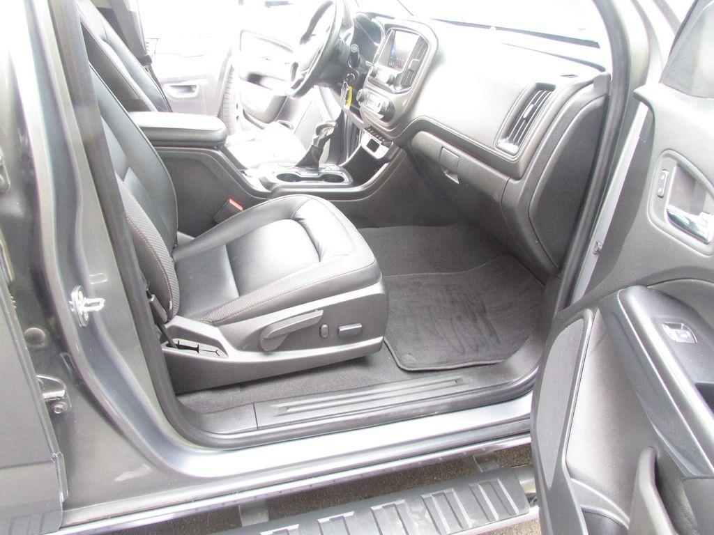 used 2022 GMC Canyon car, priced at $36,999