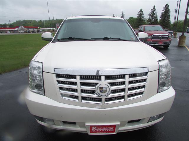 used 2011 Cadillac Escalade EXT car, priced at $14,999