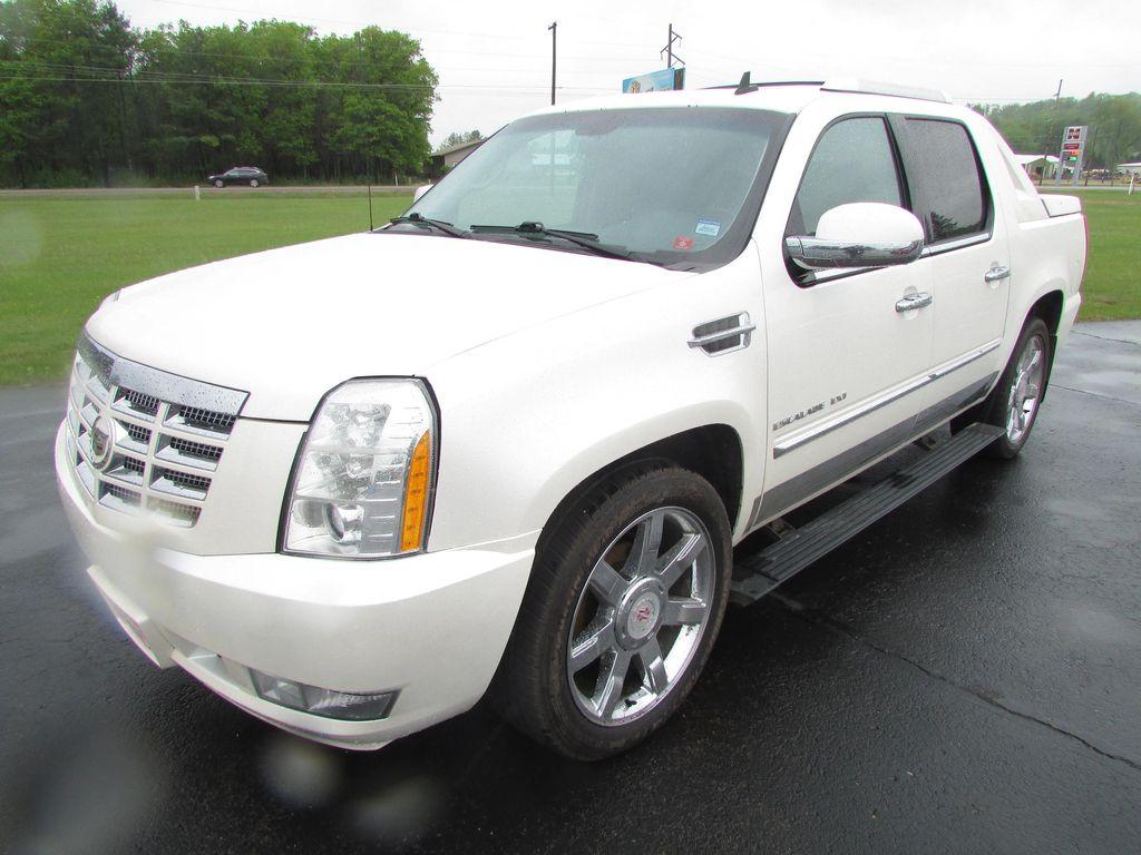 used 2011 Cadillac Escalade EXT car, priced at $14,999