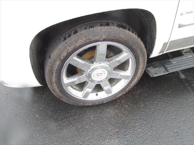 used 2011 Cadillac Escalade EXT car, priced at $14,999