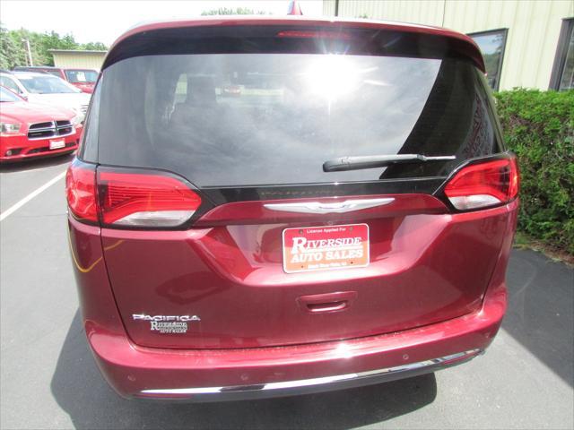 used 2020 Chrysler Pacifica car, priced at $19,999