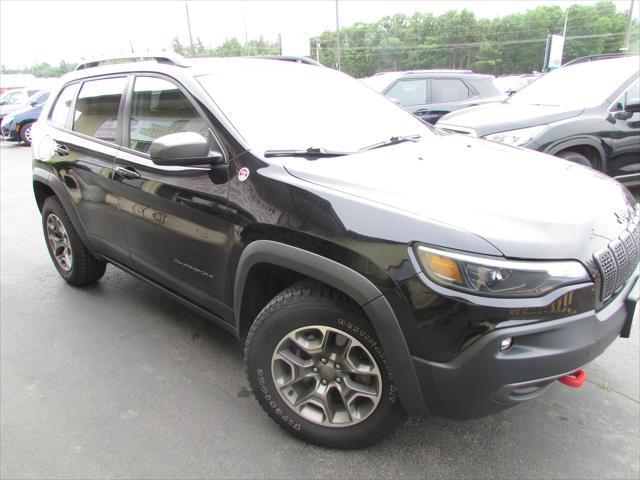 used 2020 Jeep Cherokee car, priced at $18,999