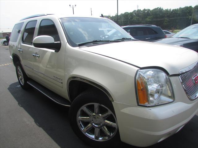 used 2014 GMC Yukon car, priced at $11,999