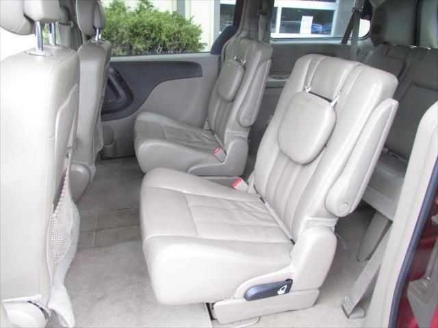 used 2014 Chrysler Town & Country car, priced at $6,499
