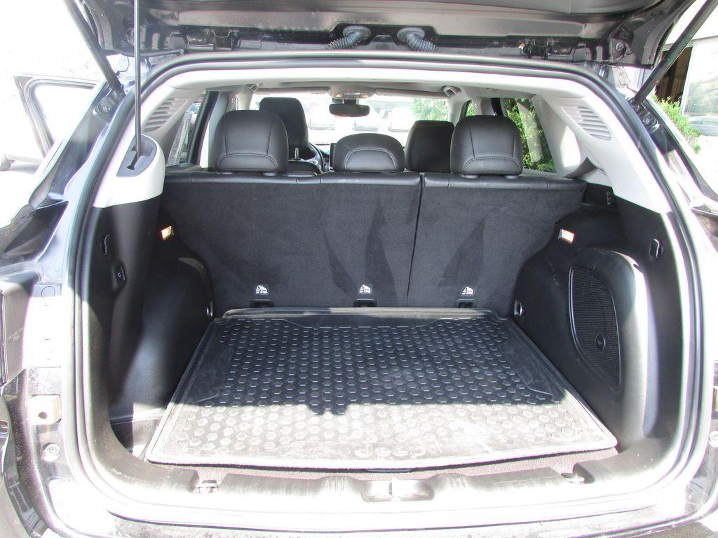 used 2022 Jeep Compass car, priced at $23,999