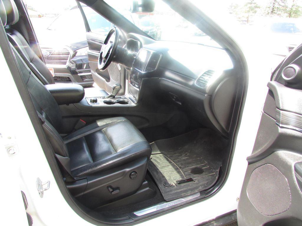 used 2020 Jeep Grand Cherokee car, priced at $21,999