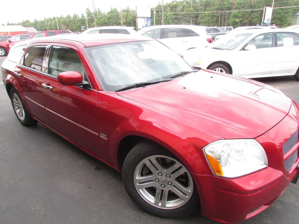 used 2005 Dodge Magnum car, priced at $9,995