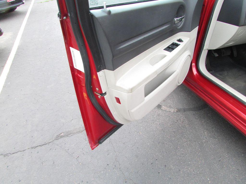 used 2005 Dodge Magnum car, priced at $9,995