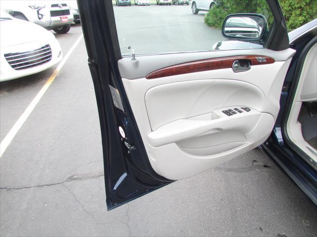 used 2008 Buick Lucerne car, priced at $7,499