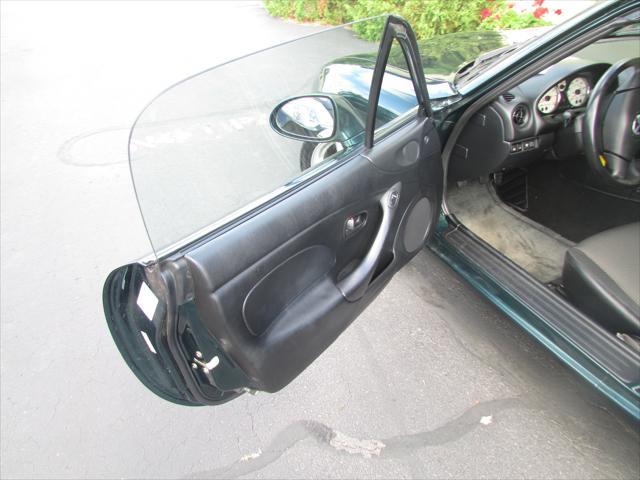 used 2002 Mazda MX-5 Miata car, priced at $13,999