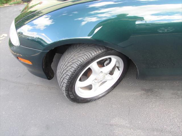 used 2002 Mazda MX-5 Miata car, priced at $13,999