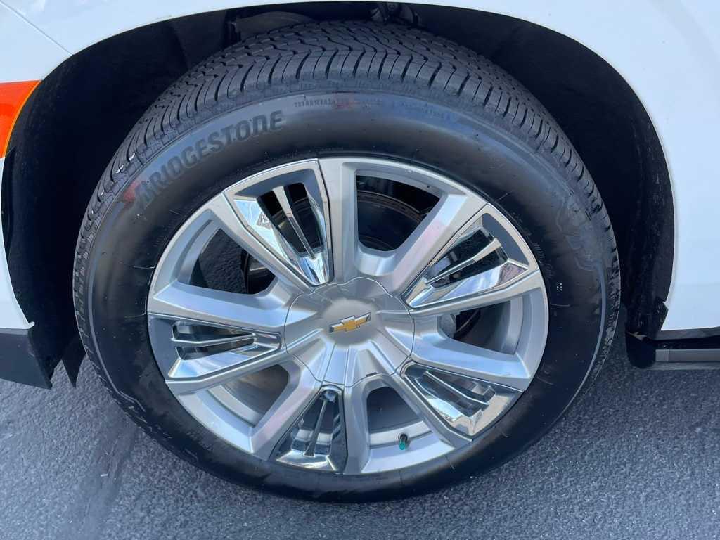 used 2022 Chevrolet Suburban car, priced at $59,939