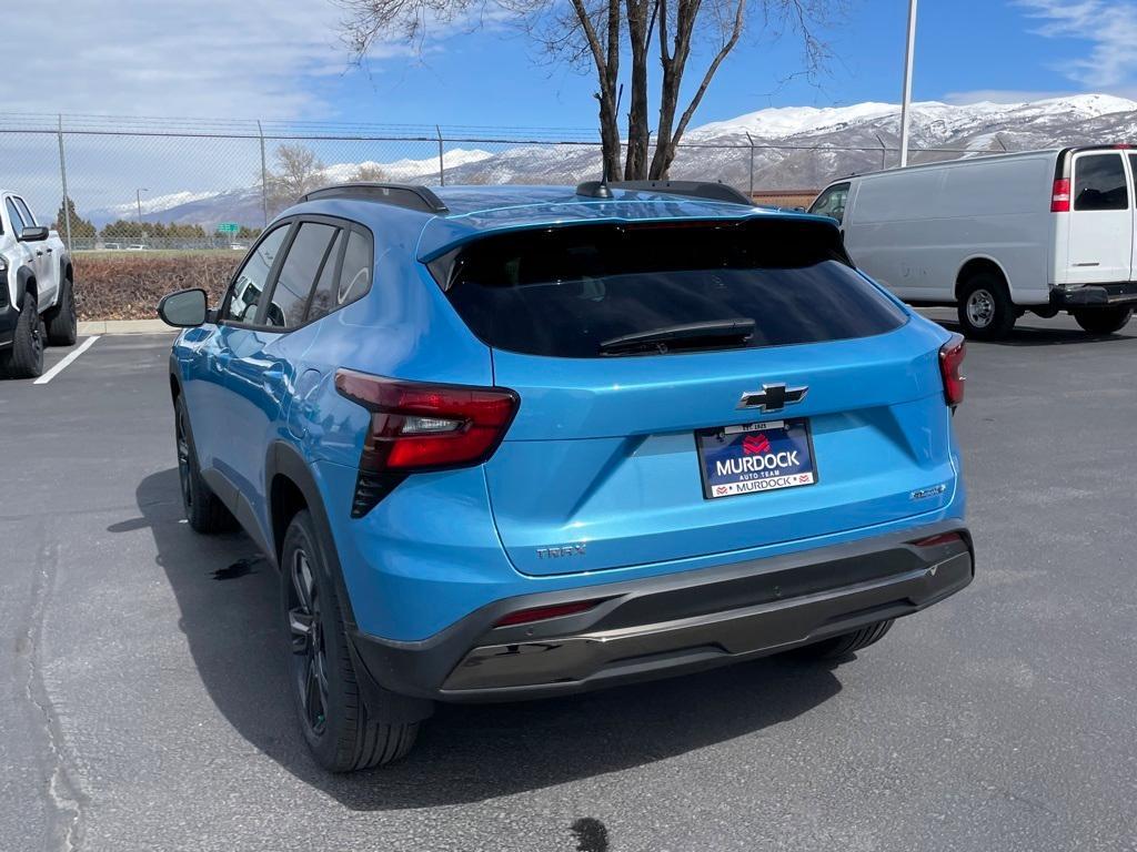 new 2025 Chevrolet Trax car, priced at $27,235