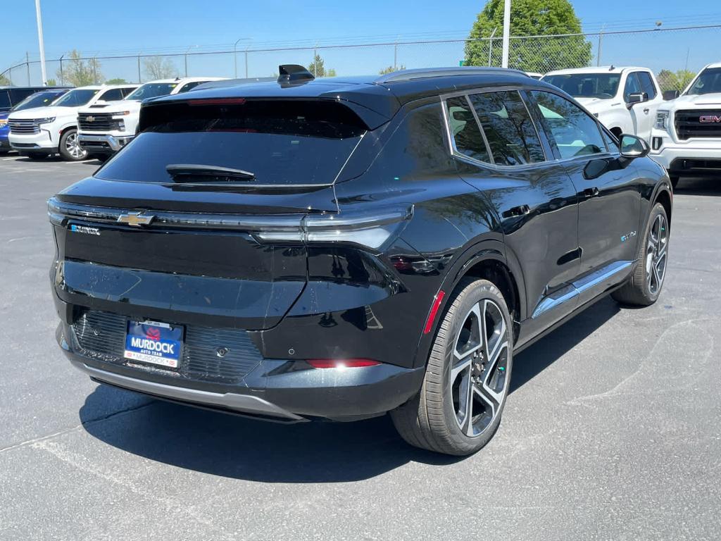 new 2025 Chevrolet Equinox EV car, priced at $43,895