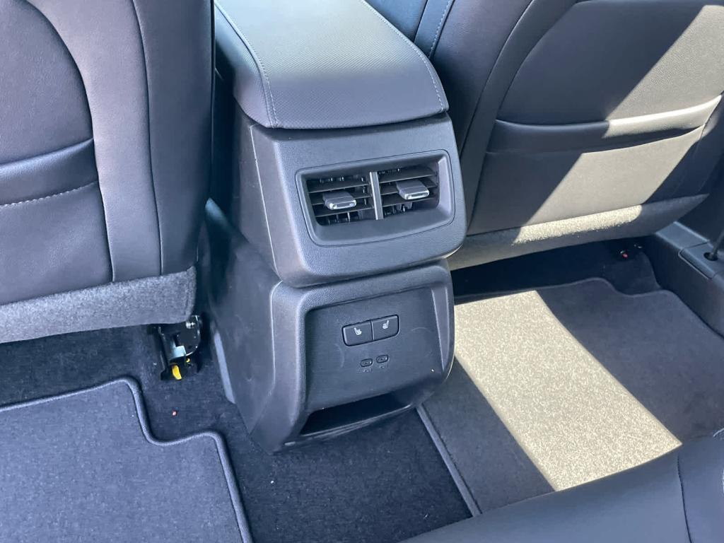 new 2025 Chevrolet Equinox EV car, priced at $43,895