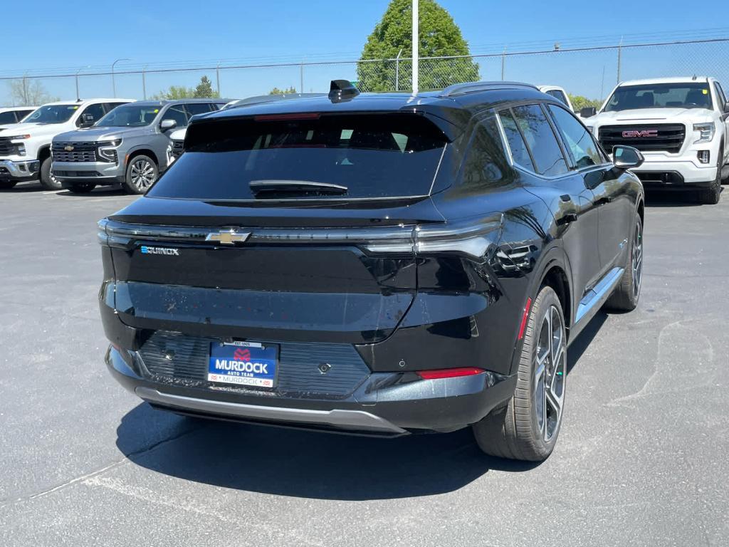 new 2025 Chevrolet Equinox EV car, priced at $43,895