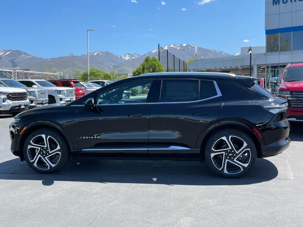 new 2025 Chevrolet Equinox EV car, priced at $43,895