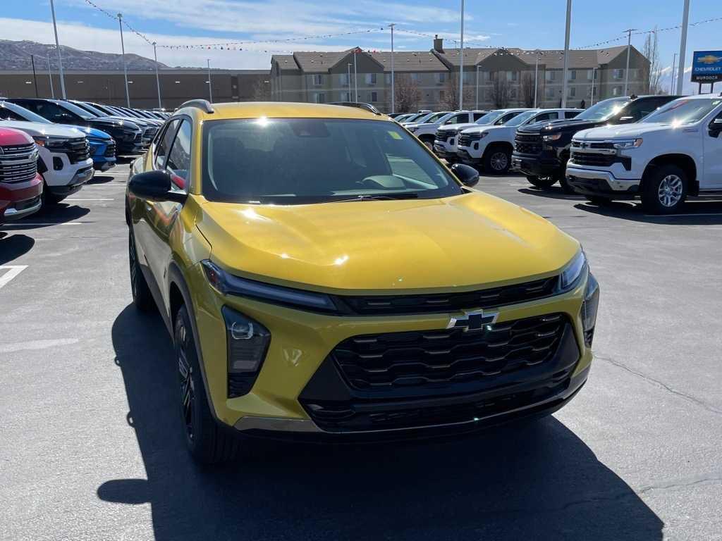new 2025 Chevrolet Trax car, priced at $26,735