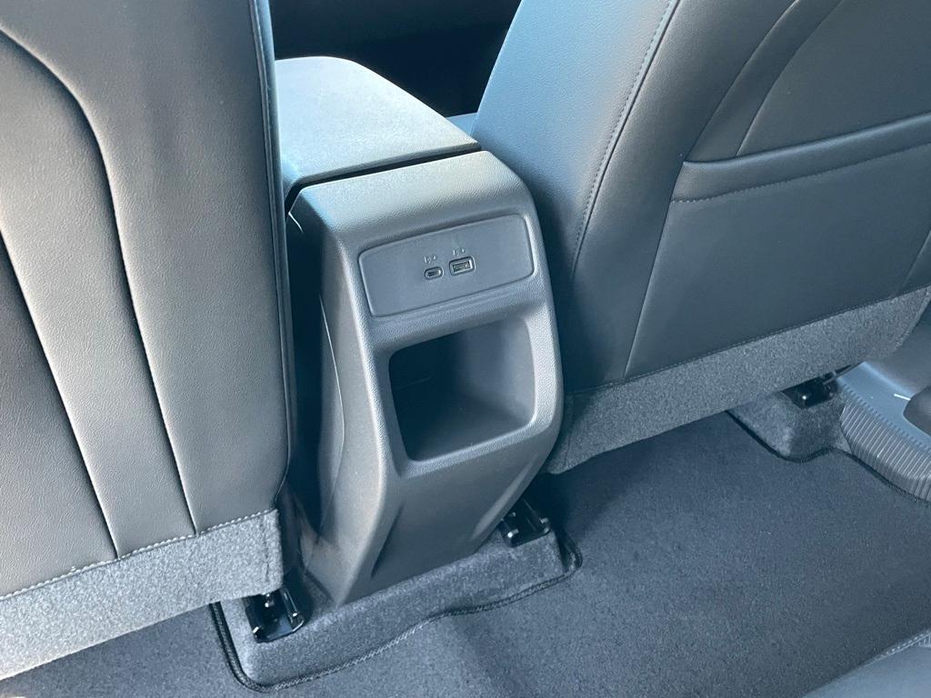 new 2025 Chevrolet Trax car, priced at $27,235