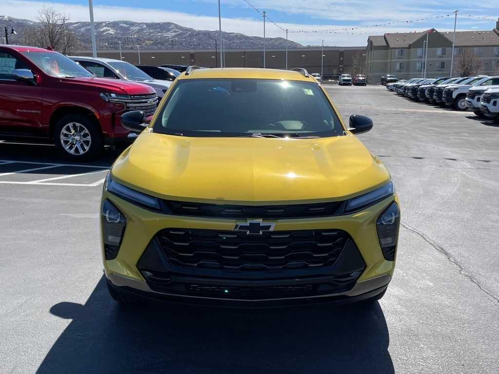 new 2025 Chevrolet Trax car, priced at $26,735
