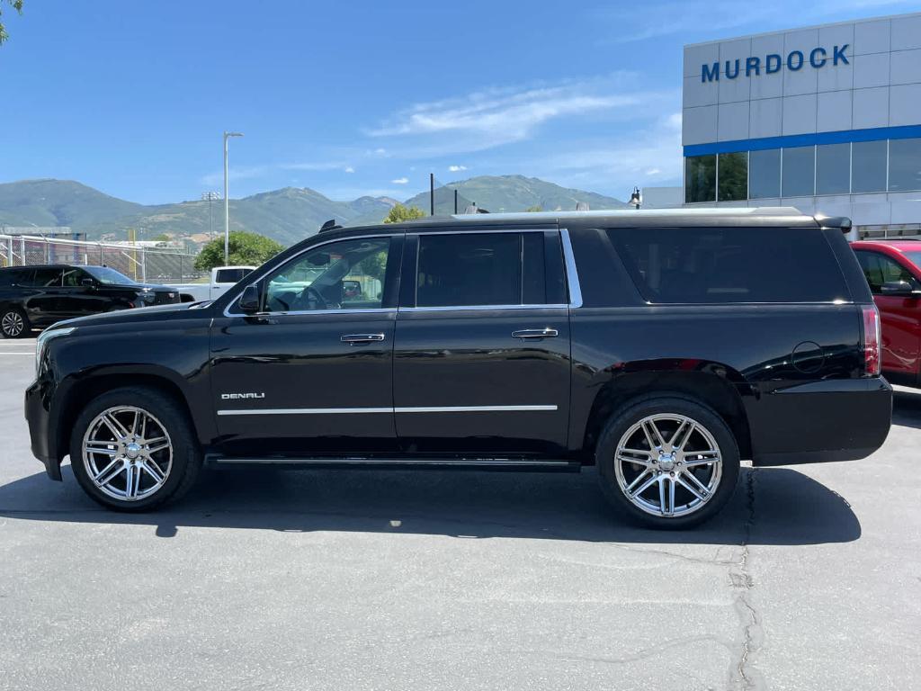 used 2016 GMC Yukon XL car, priced at $17,800