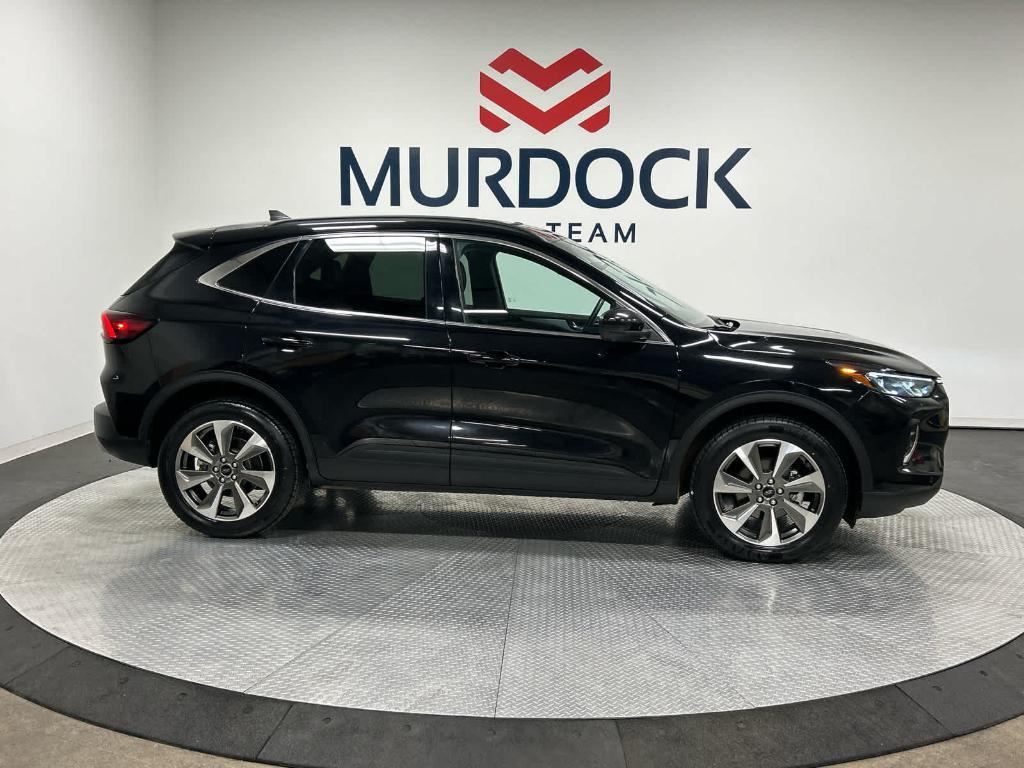 used 2023 Ford Escape car, priced at $28,822