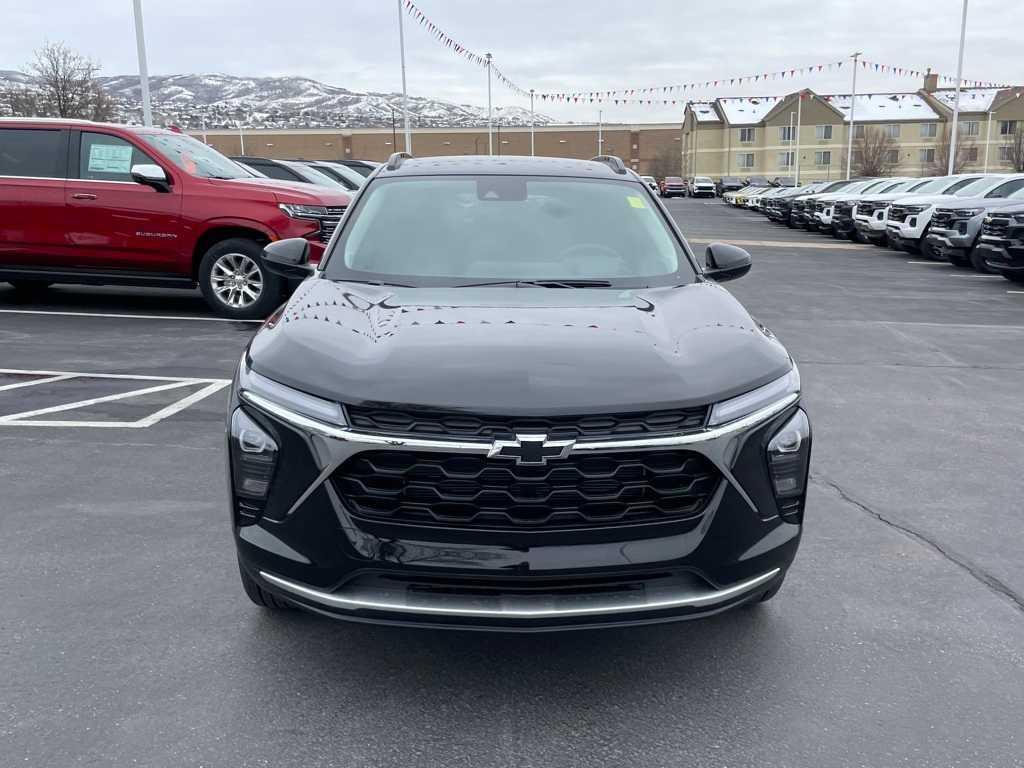 new 2025 Chevrolet Trax car, priced at $25,135