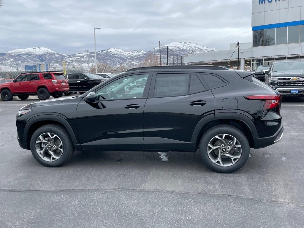new 2025 Chevrolet Trax car, priced at $25,635