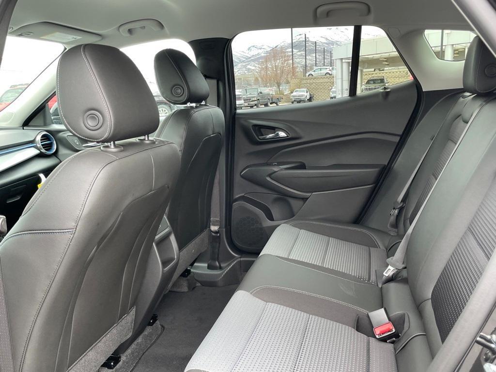 new 2025 Chevrolet Trax car, priced at $25,635
