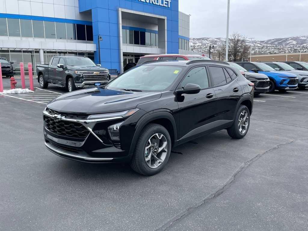 new 2025 Chevrolet Trax car, priced at $25,135