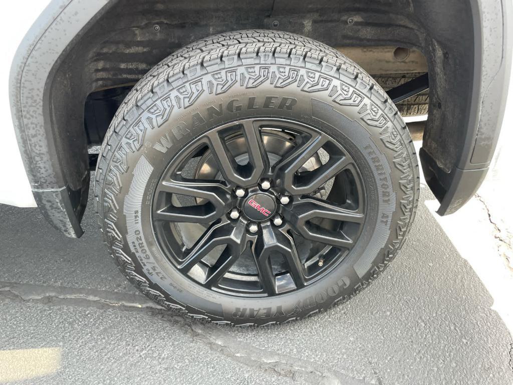 used 2024 GMC Sierra 1500 car, priced at $46,943