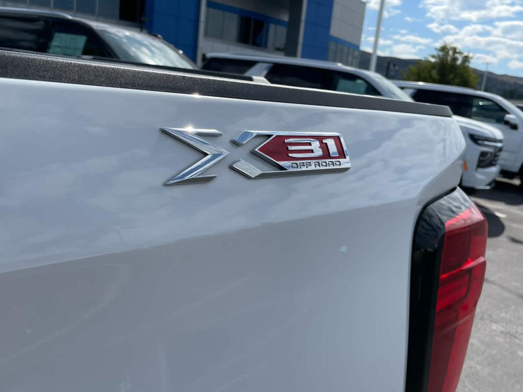 used 2024 GMC Sierra 1500 car, priced at $46,943