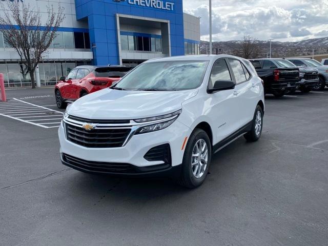 new 2024 Chevrolet Equinox car, priced at $27,975