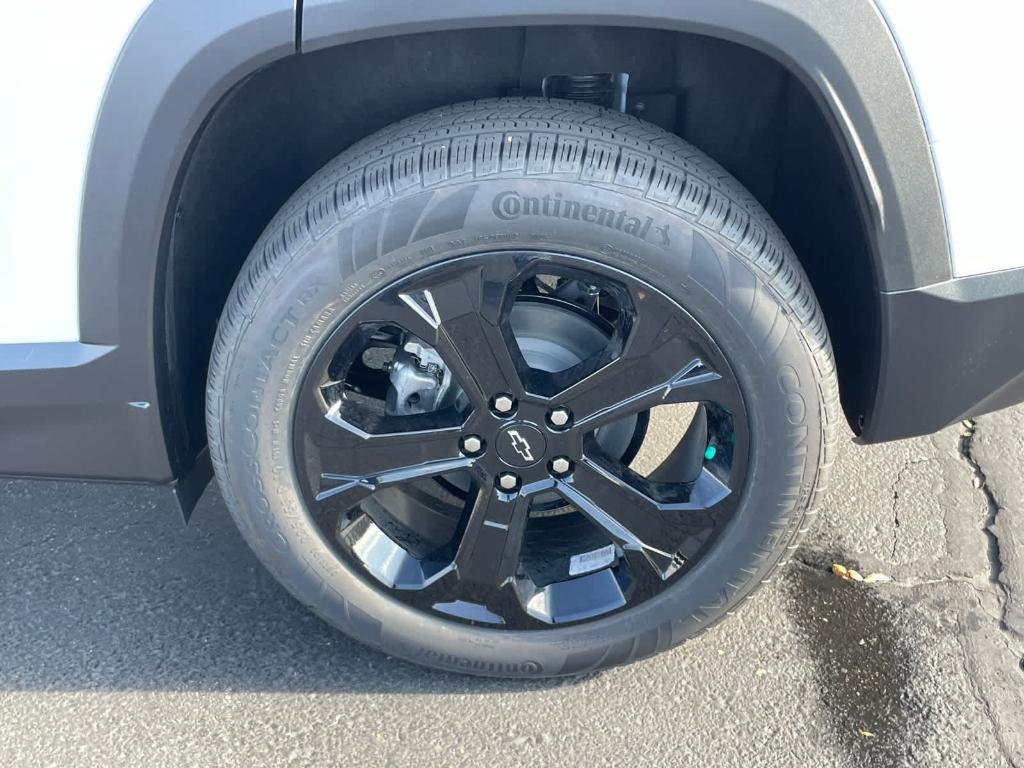 new 2026 Chevrolet Equinox car, priced at $34,340