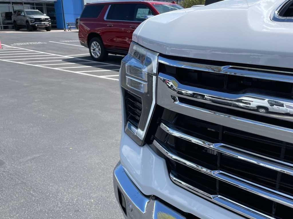 new 2025 Chevrolet Silverado 3500 car, priced at $73,310