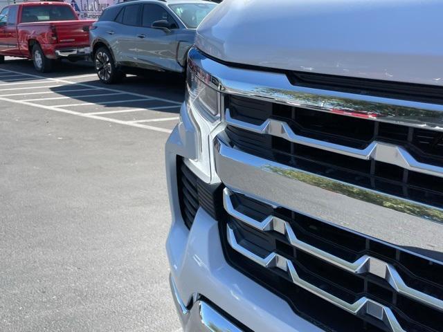 new 2025 Chevrolet Silverado 1500 car, priced at $71,810