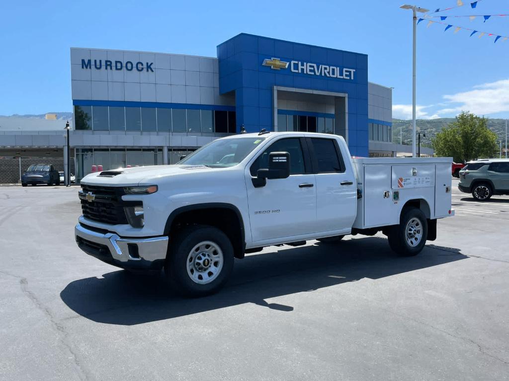 new 2025 Chevrolet Silverado 3500 car, priced at $59,368