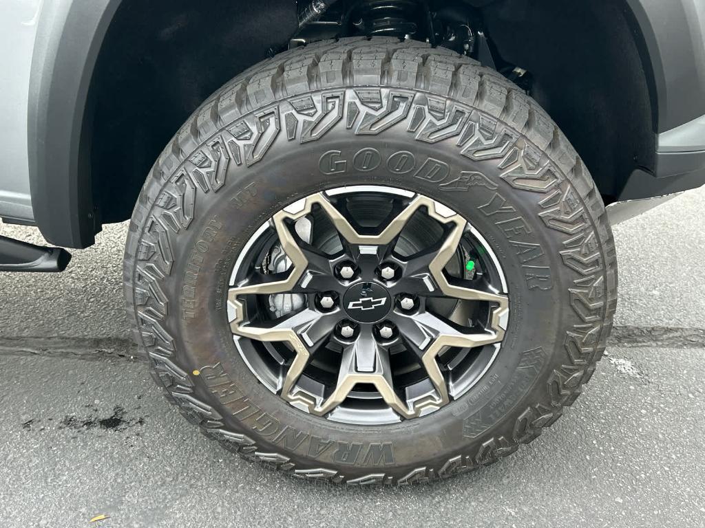 new 2026 Chevrolet Colorado car, priced at $52,370