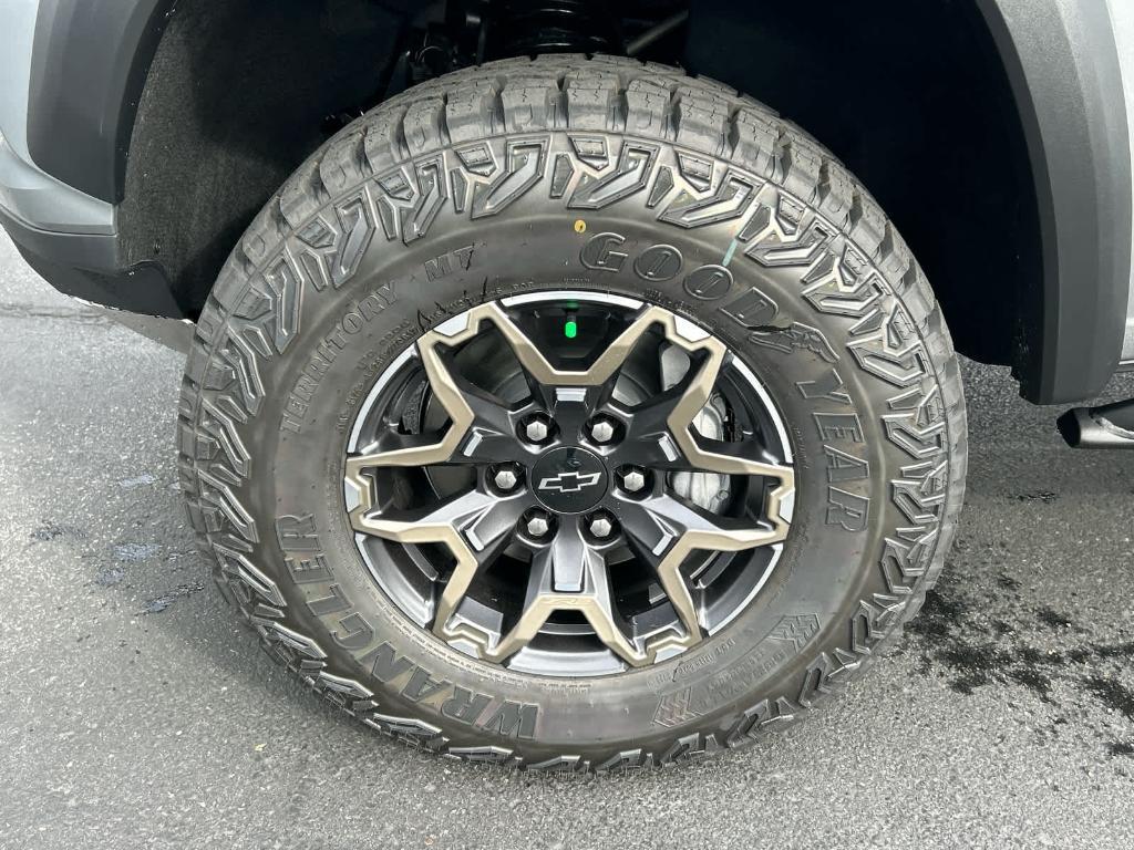 new 2026 Chevrolet Colorado car, priced at $52,370
